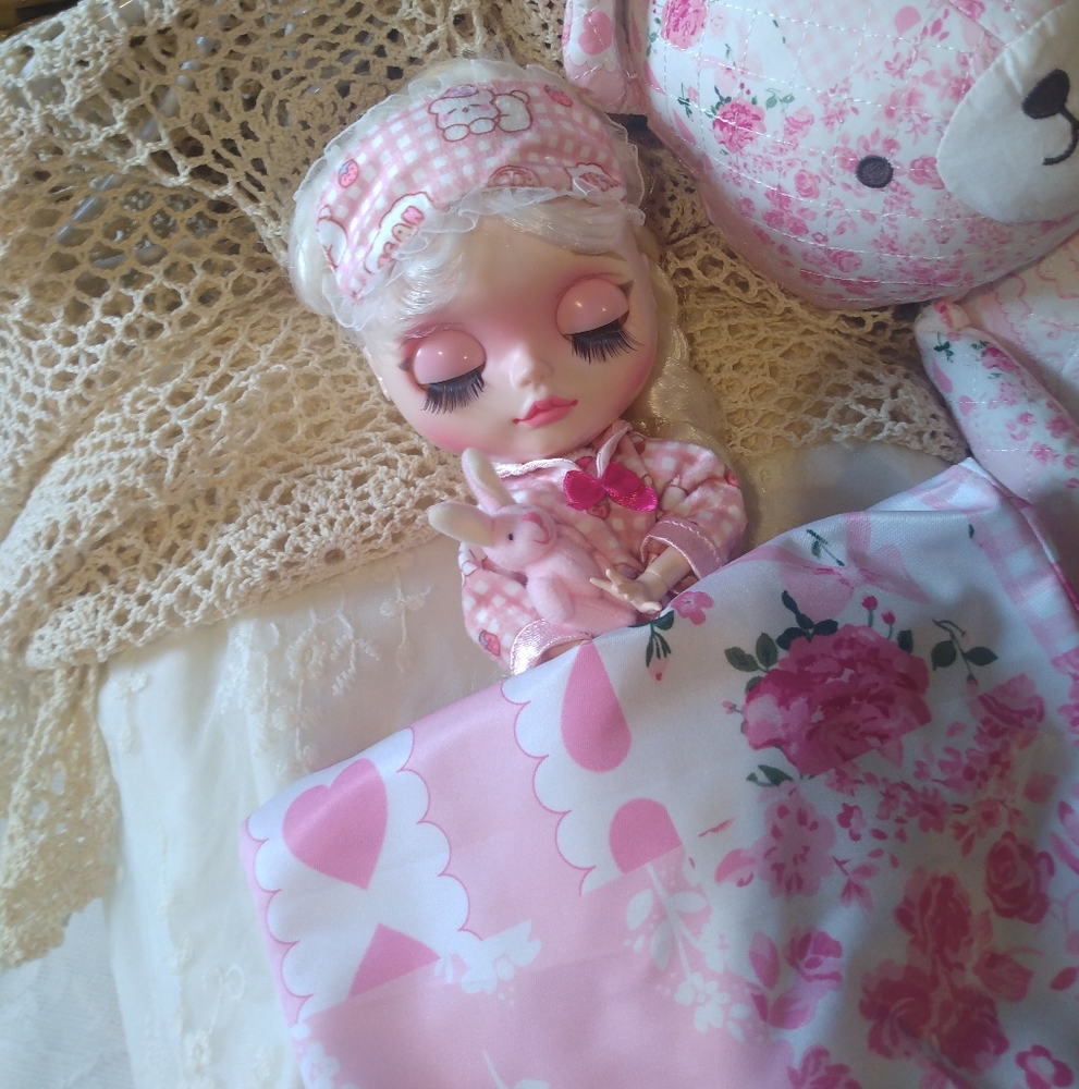 Blythe Doll Accessories - Picture 8 of 9